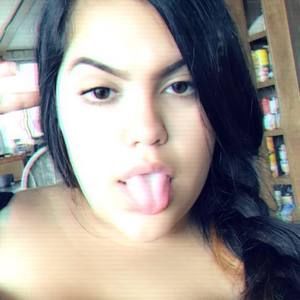 Meet your Posher, Reyna